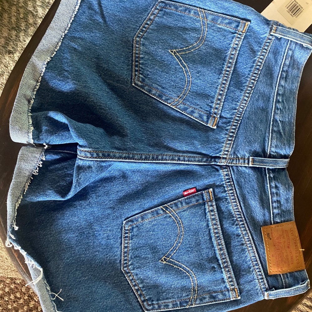 levi shorts